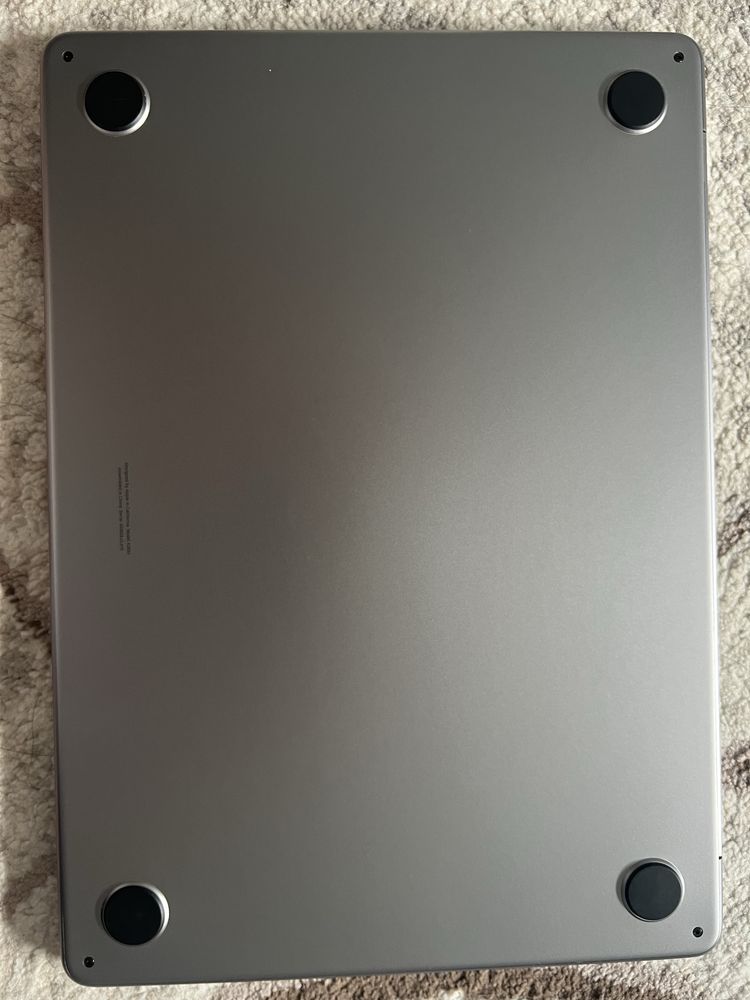 MacBook Air M2 2022г