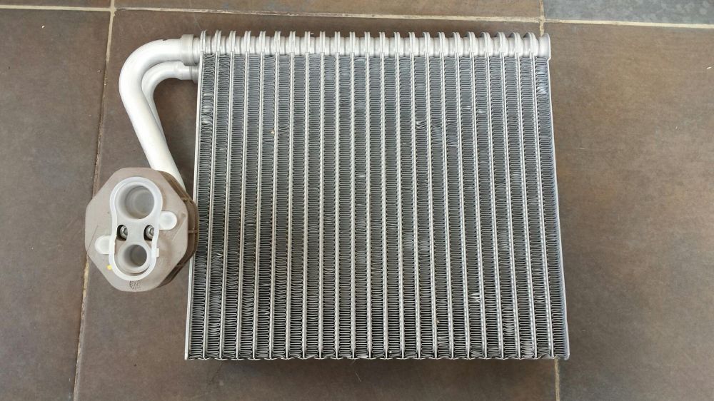 Radiator bord condensor calorifer Renault