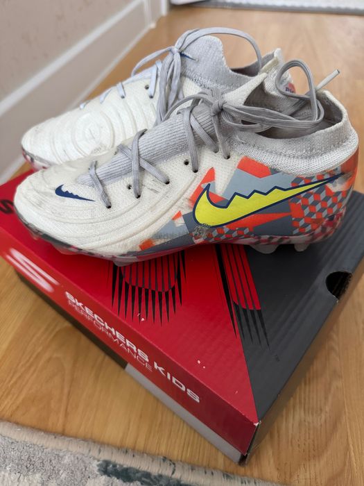 Бутсы футбольные butsi fudbolga