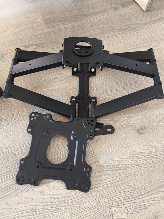 Продам кронштейн новый