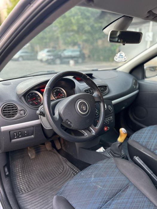 Renault clio 1.2