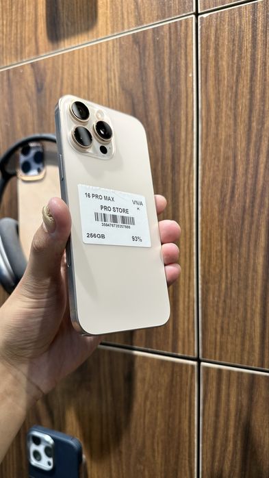 iphone 16 pro max 256gb 93% Naxt va Nasiya savdo