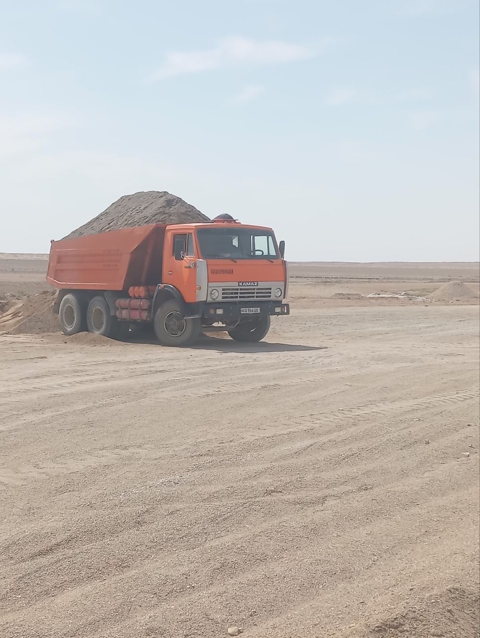 Kamaz 55111 samasval sotiladi