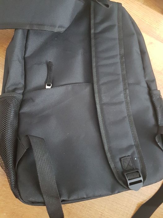 Ghiozdan/rucsac/geanta laptop/cadou anime Attack on Titan