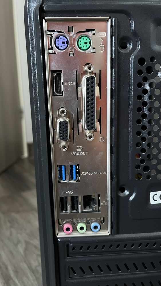 Sistem PC Tower Segotep  Intel Core I3 6100