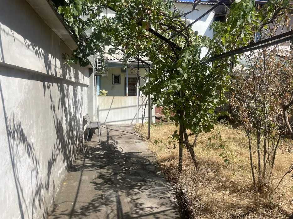 Сдается сдается 2 этажный котедж,5 комнат,4 сотки,Водник.