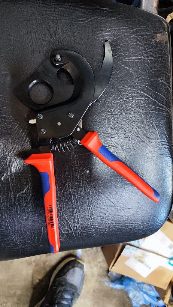 Cleste knipex pt taiat cabluri