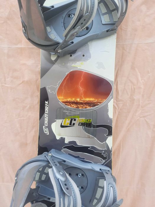 Сноуборд  CRAZY CREEK  rave  145см  с автомати