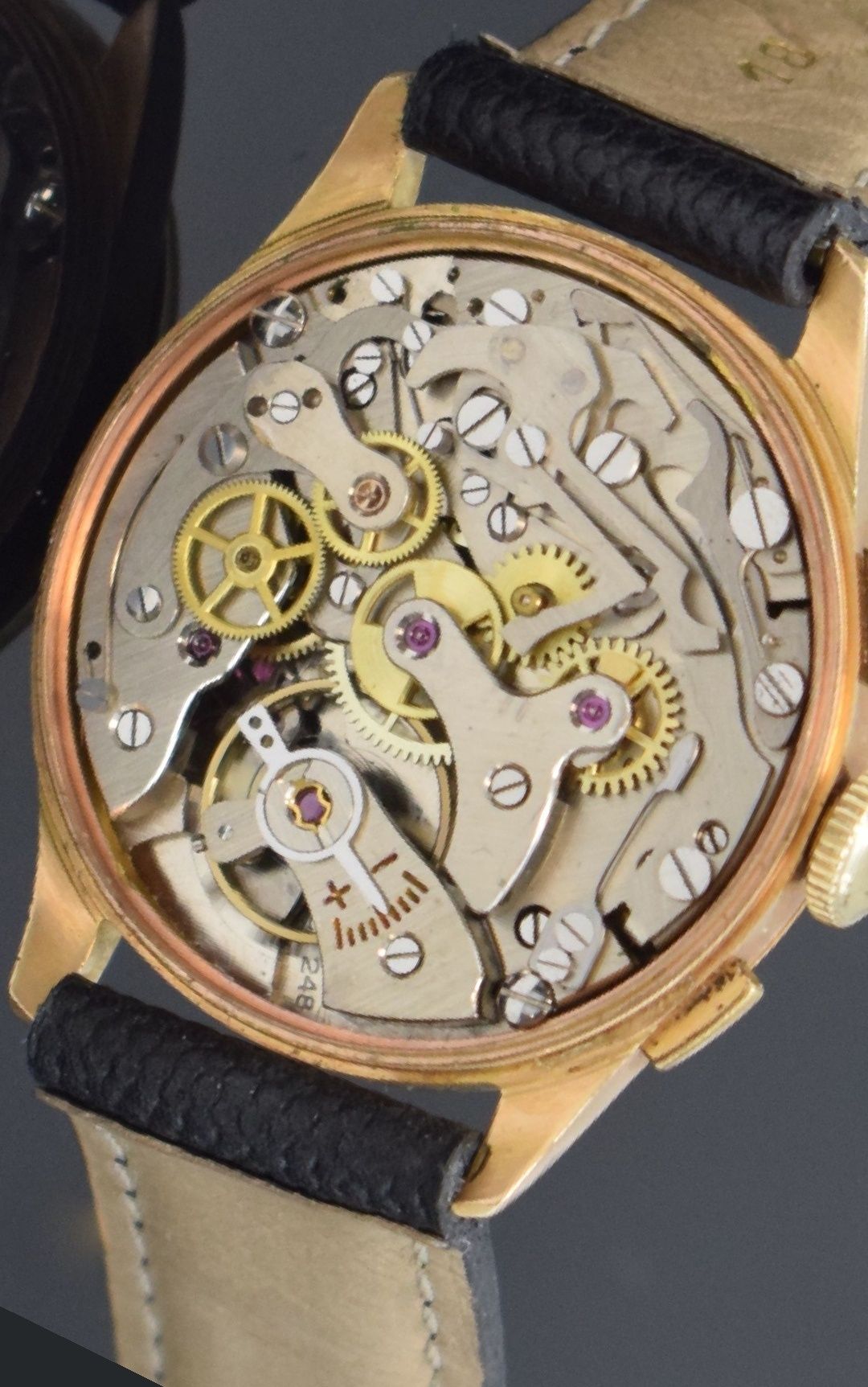 Часы наручные золотые хронометр. 1950год