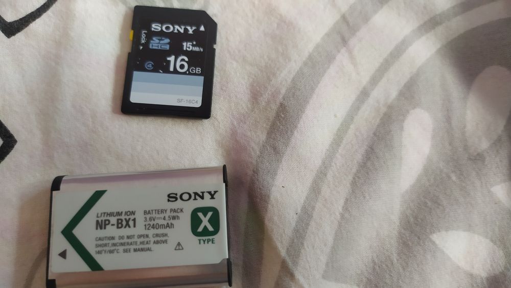 Фотоапарат sony DSC-H400