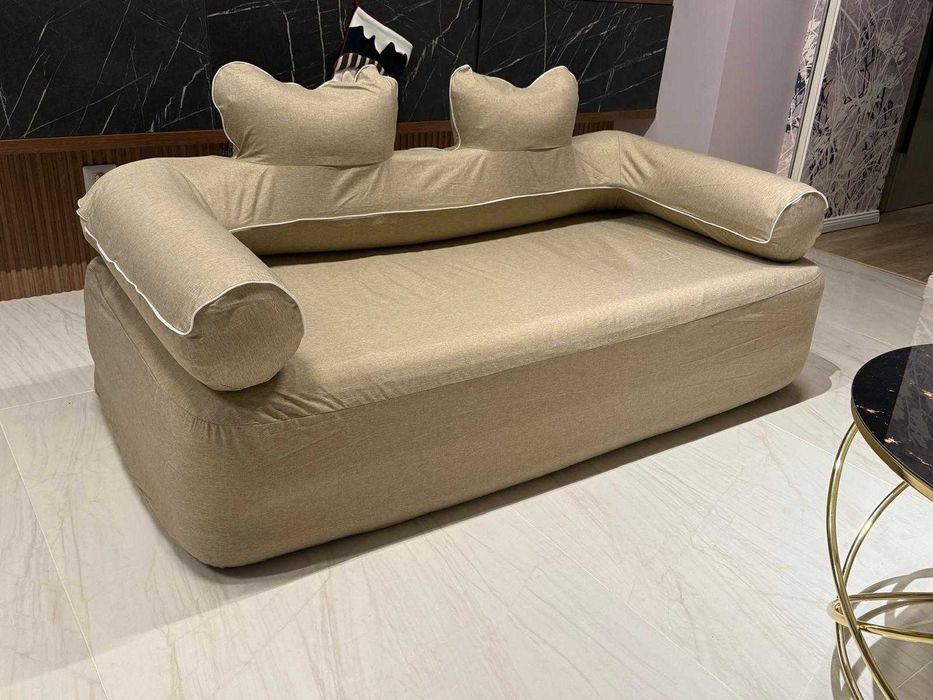 Canapea gonflabila pentru curte sau apartament