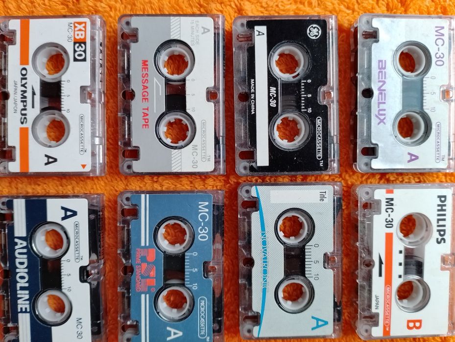 Microcasete audio reportofon