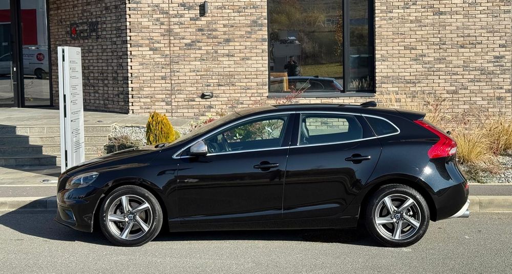 Volvo V40 R -Design 2016 bi xenon2.0 euro6