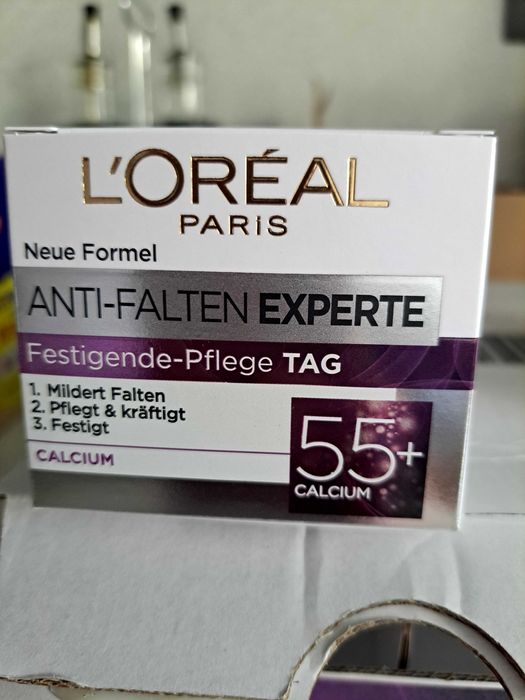 Кремове против бръчки 45+,55+,65+