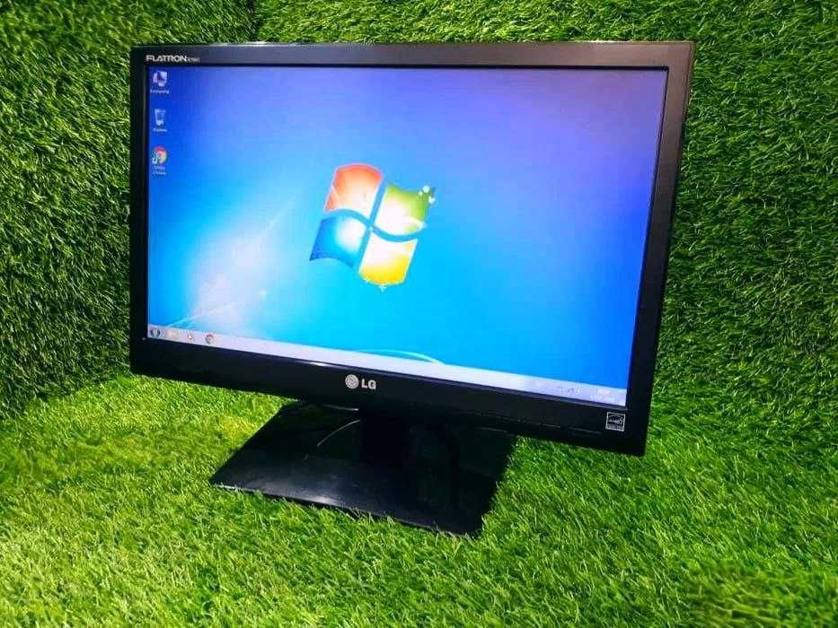 Monitor LG 19 LED kompyuter uchun