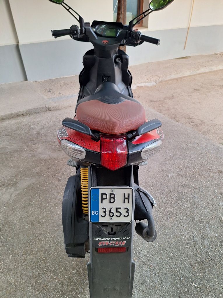 Aprilia SR50 Factory