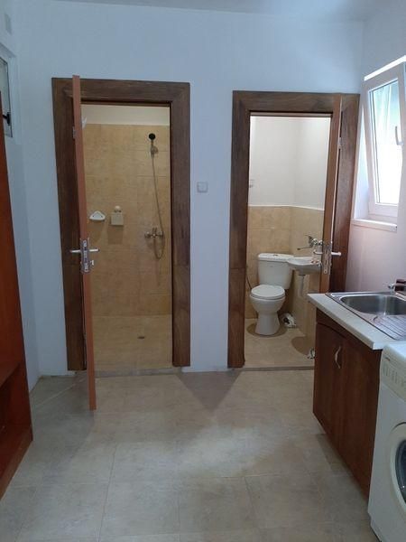 Дава се под наем Двустаен апартамент в София, Левски - 70 кв.м за 383 € - Снимка #3