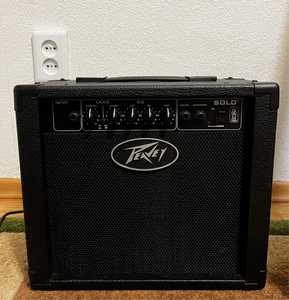 Комбоусилитель для электрогитары Peavey Solo