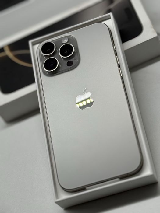 IPHONE 16 PRO MAX - Natural Titanium 256GB