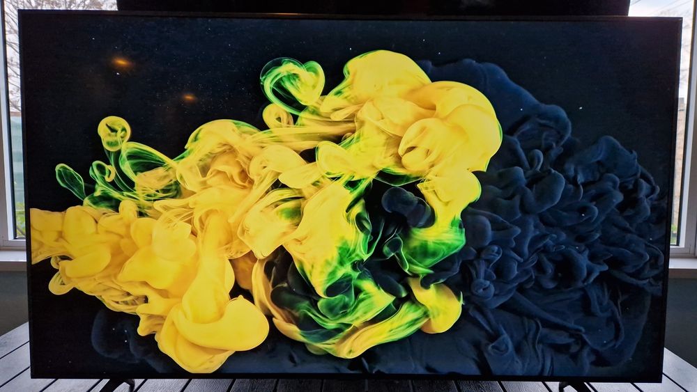 Samsung Crystal UHD 138