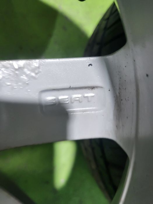 15 5x100 Seat Ibiza Vw Polo Skosa Fabia 195/55/15
