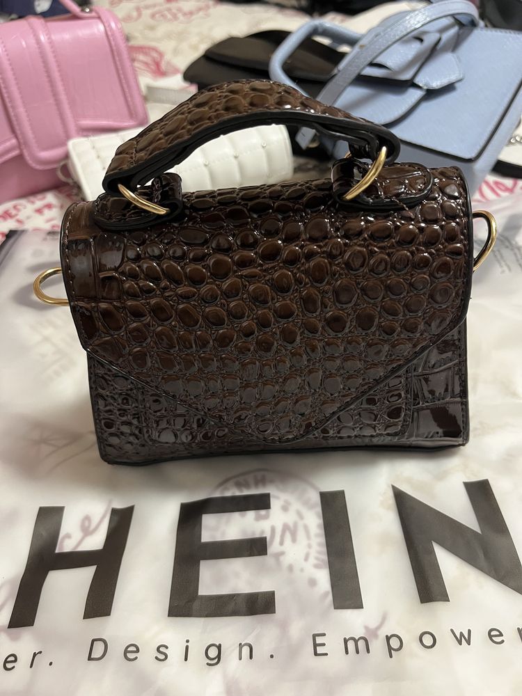 Кожена Чанта Shein