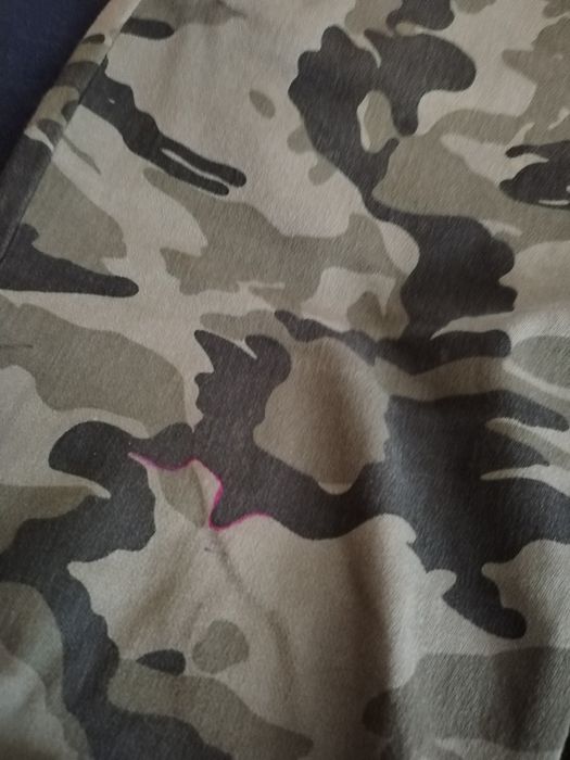 Pantalonii camuflaj Zara Boys