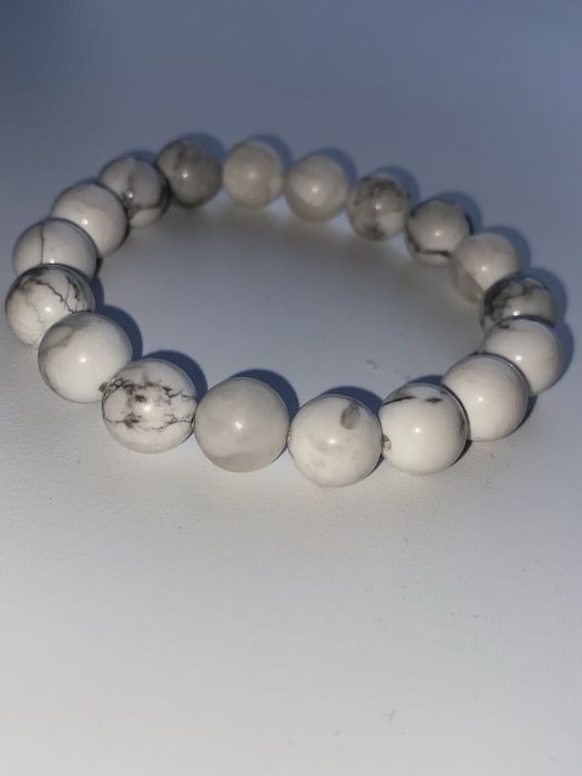 Браслет на руку из натуральных камней