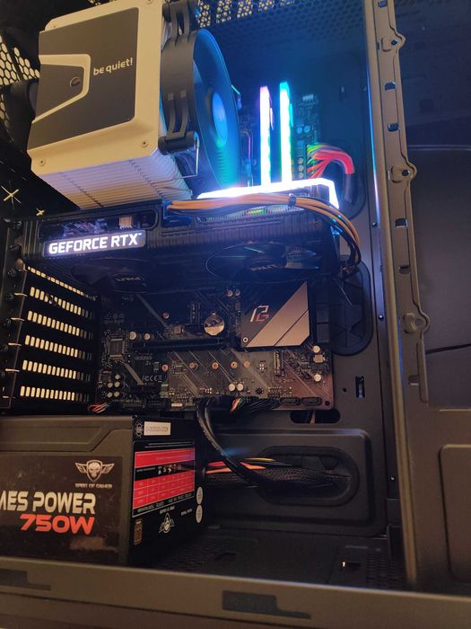 Геймърски компютър Ryzen 5800X RTX3060Ti/3070