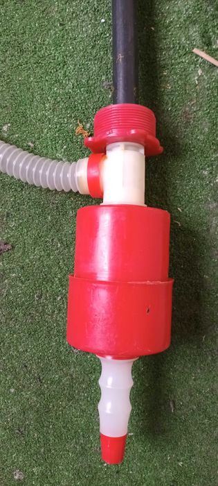 2 броя ръчни помпи за течности нафта или масло