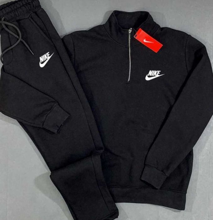 Чисто нови NIKE екипи