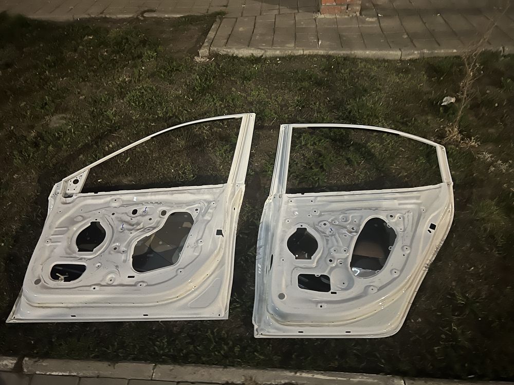 Дверь на шевроле оникс Chevrolet Onix