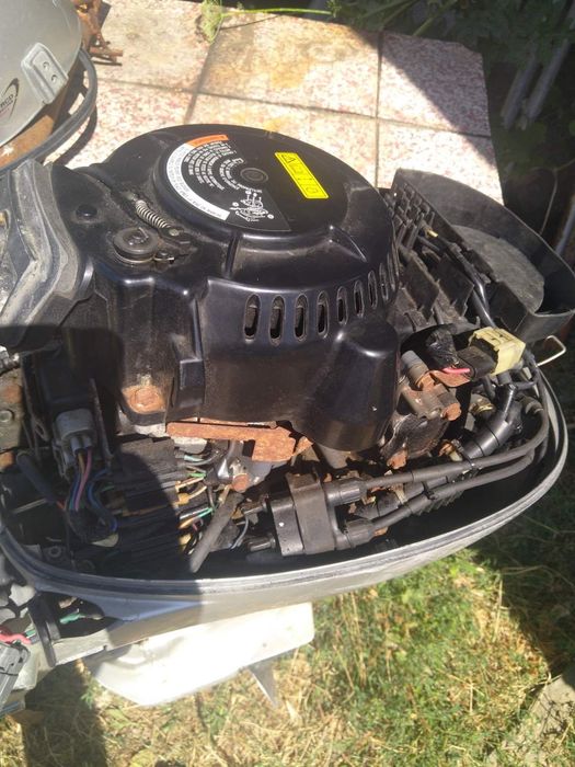 Извън бордов двигател Honda BF20