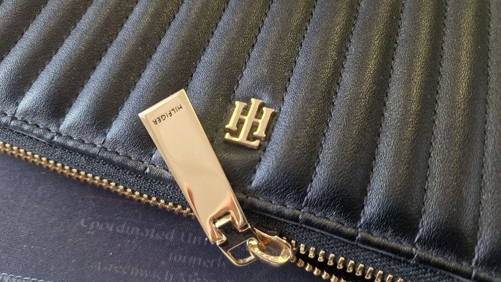 Сумка клатч Tommy Hilfiger оригинал