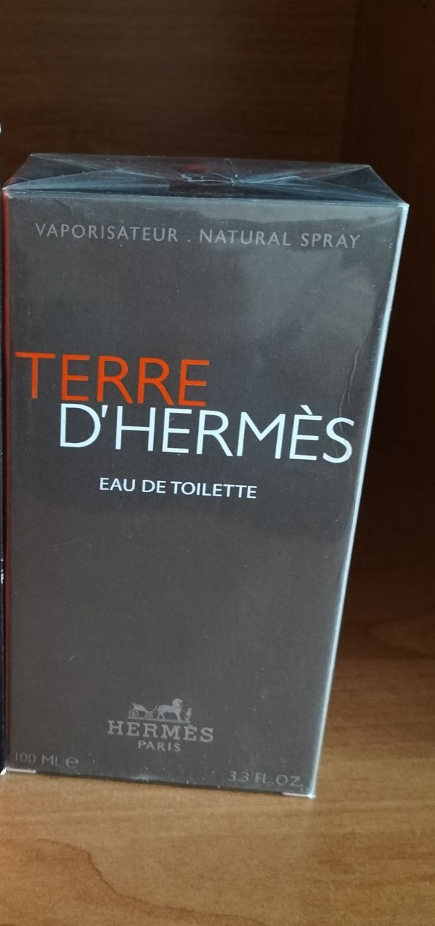 Vând Parfum Terre D'hermes