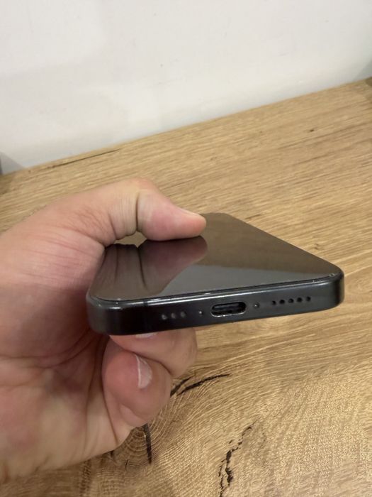 Iphone 15 Pro 128 гигабайта