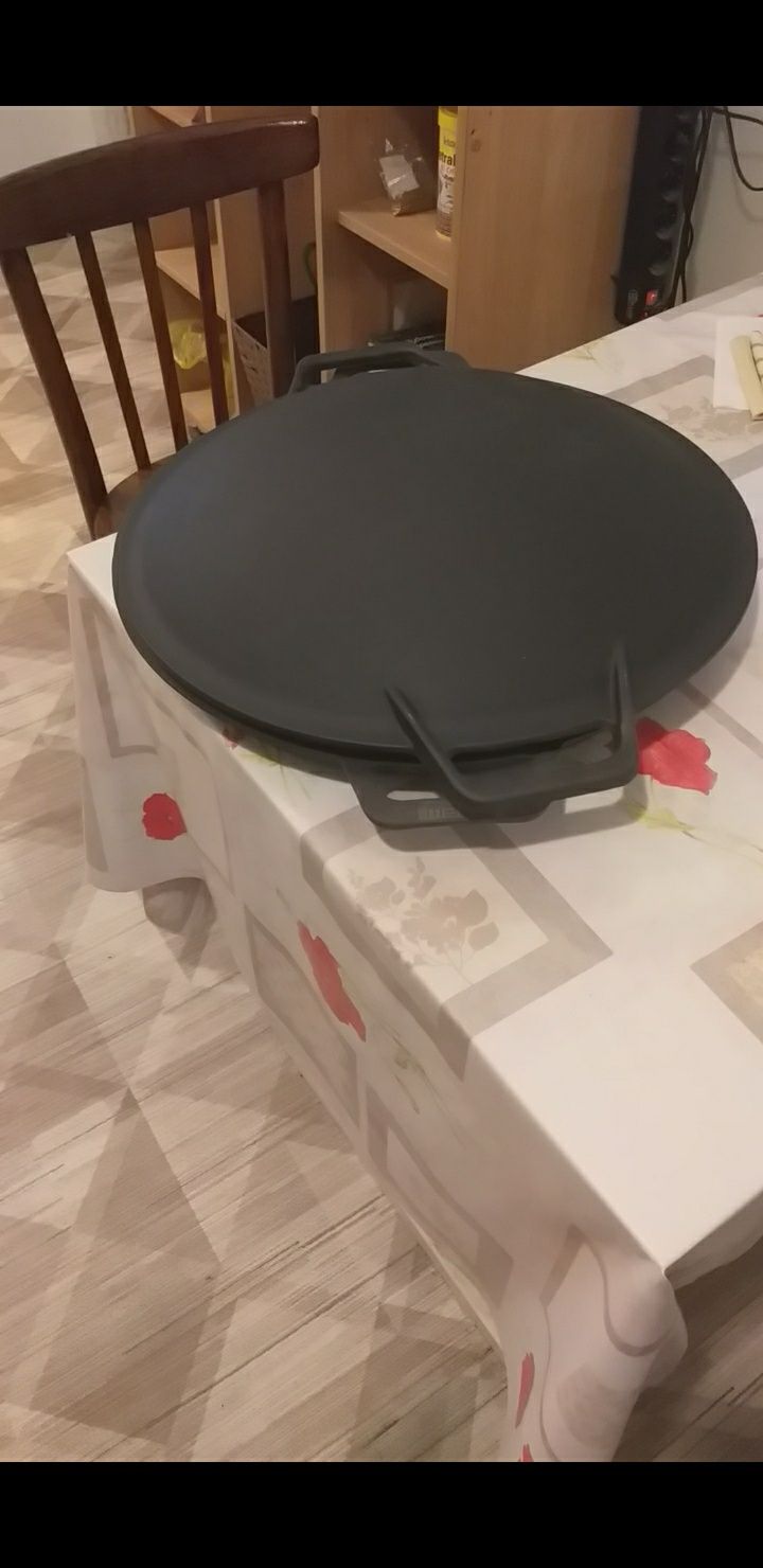 Продам 2 в 1, гриль + крышка