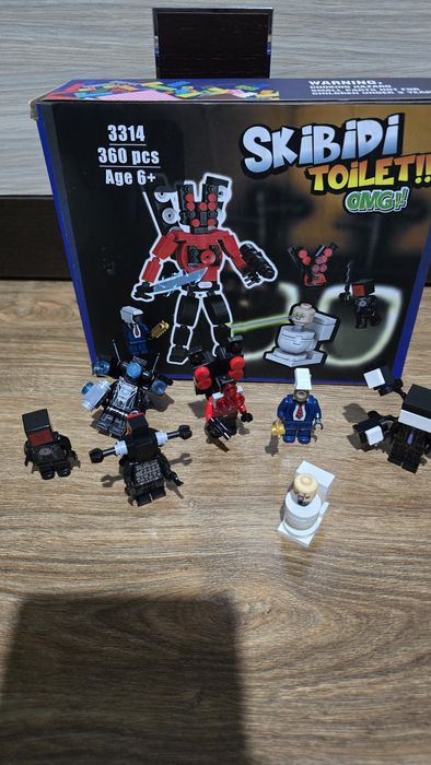 Skibidi toilet lego