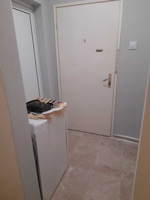 Дава се под наем Двустаен апартамент в Бургас, Братя Миладинови - 50 кв.м за 280.5 € - Снимка #3