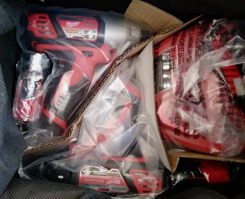 Milwaukee M12 акумулаторен комплект – внесен от САЩ