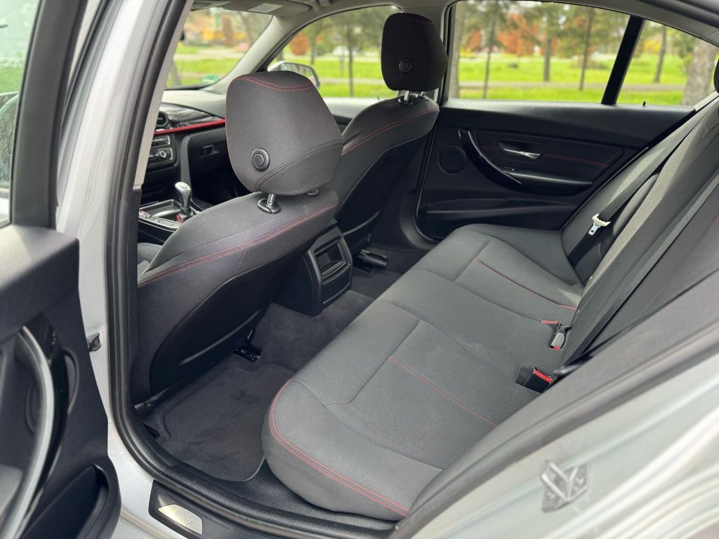 BMW seria 3 F30 2013 194.000 km reali