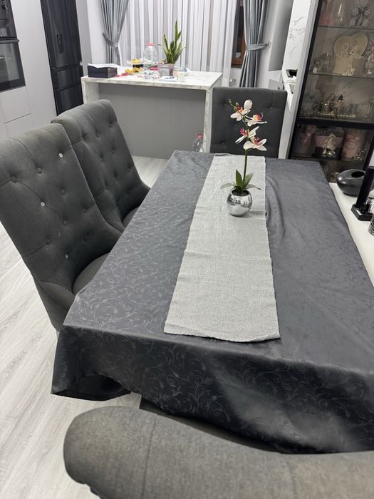 Masă extensibilă + 4 scaune Naturlich