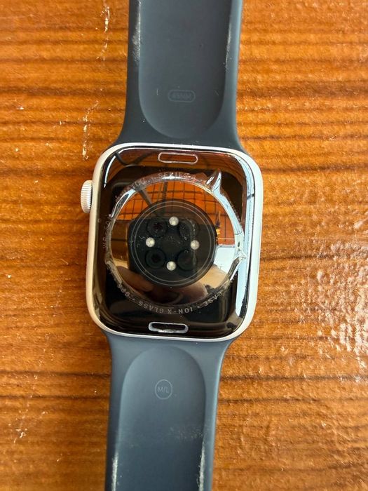Apple watch series 8 45mm