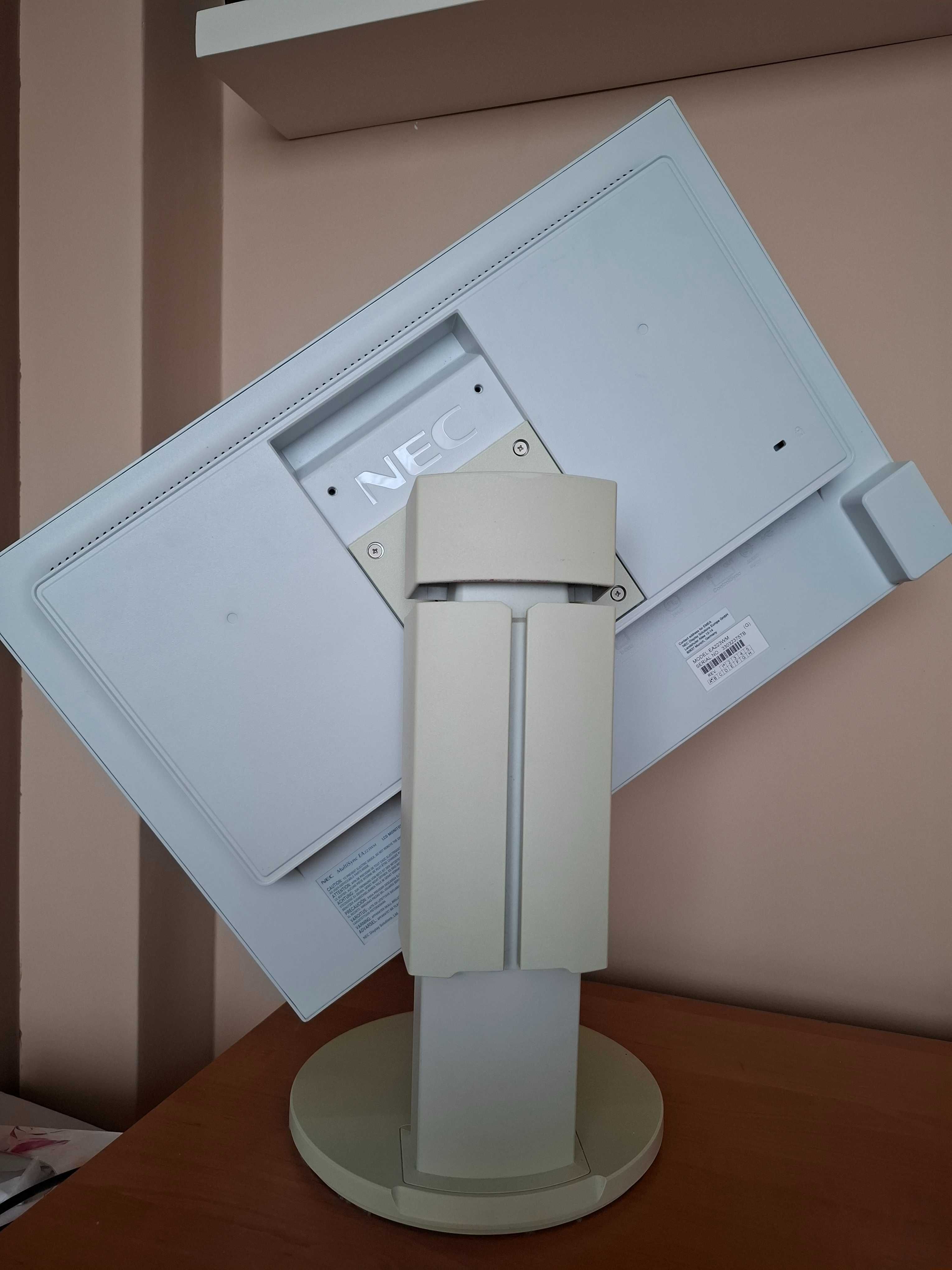Монитор NEC MultiSync EA223WM