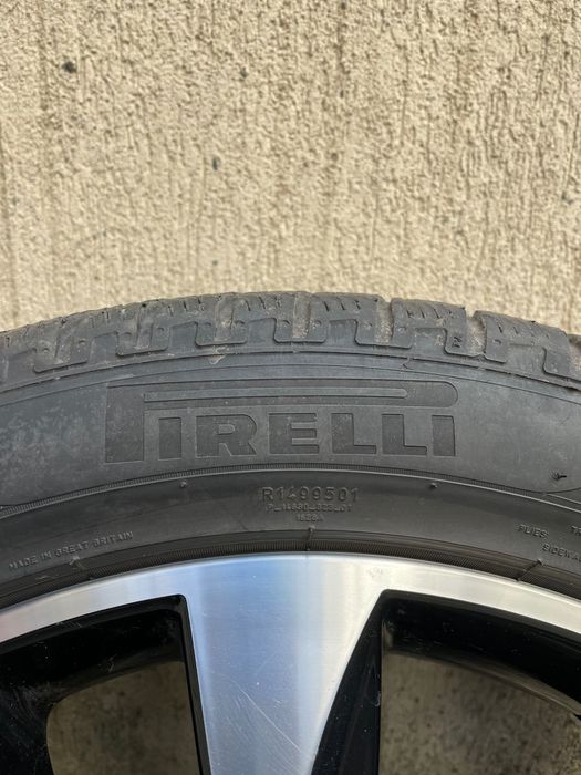 Продавам джанти с  зимни гуми  MERCEDES