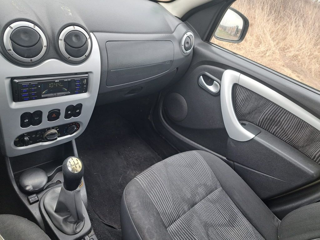 Dacia logan 1.6benzina și gpl