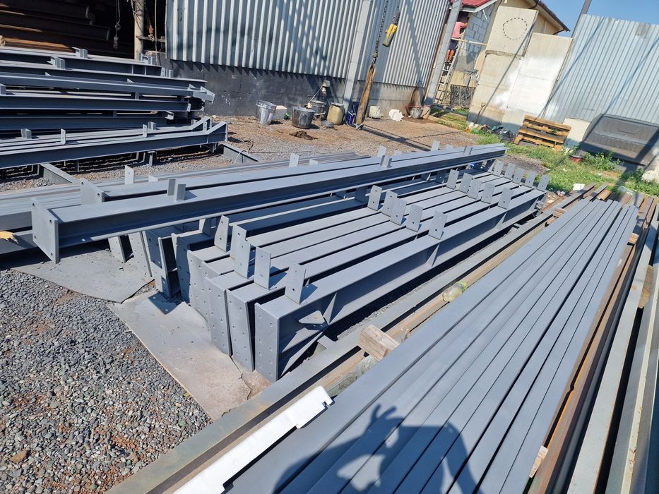 Vand si construiesc o gama larga de hale sau structuri metalice noi ne