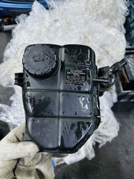 W203 C class расширительный бачок антифриза бу оригинал авторазбор бу