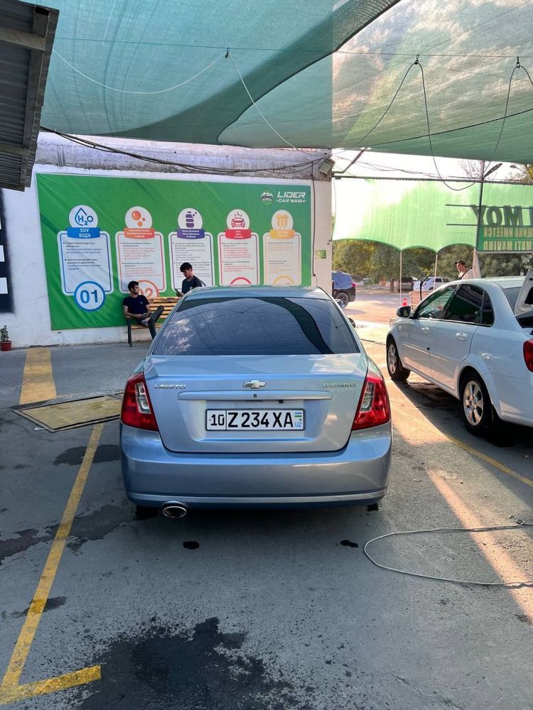 Lacetti sotiladi naxtga