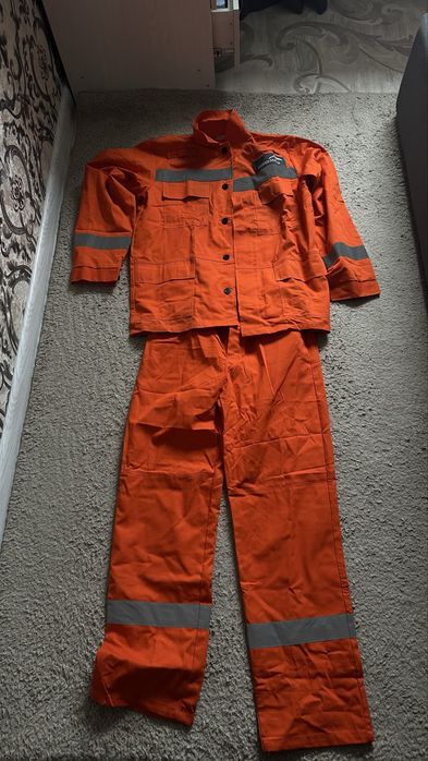 Продается спецодежда